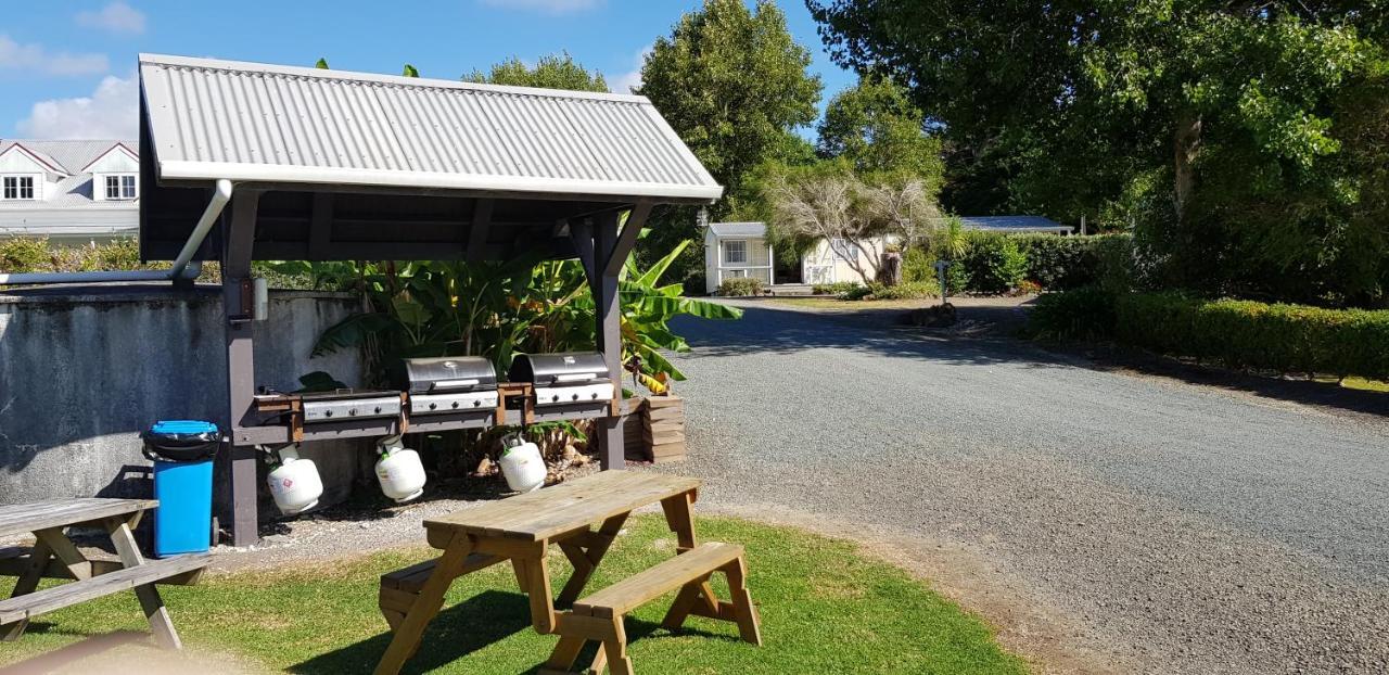 Matakohe Holiday Park Exterior foto